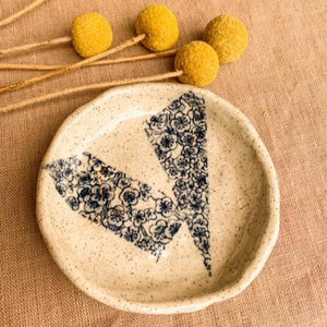 Trinket Dish, Blue Fleurs